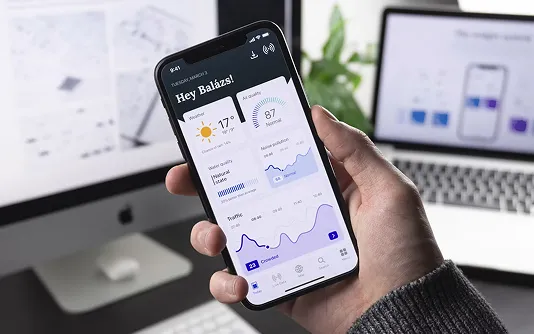 Cross-Platform Apps API-connected app